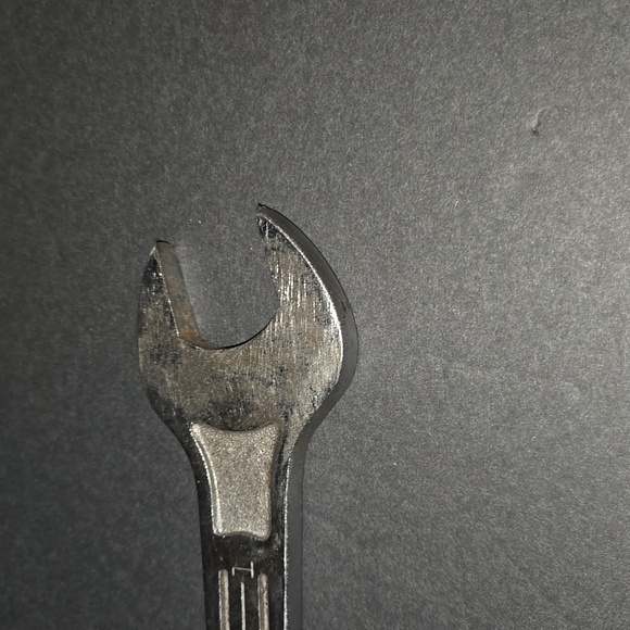 EARLY VINTAGE NEW BRITAIN NDF-68 1" COMBINATION WRENCH - Picture 4 of 11